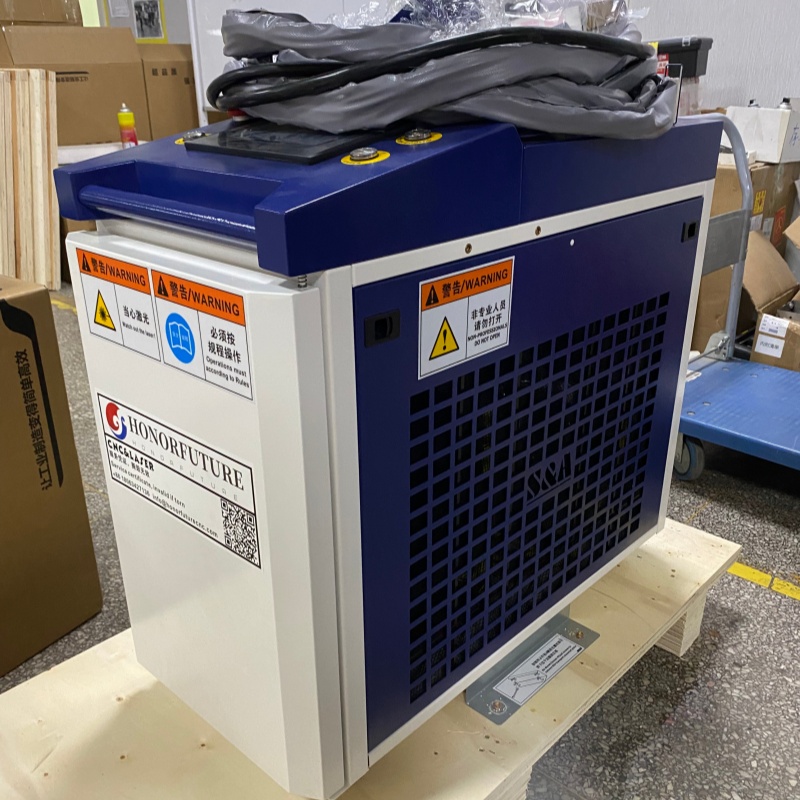 Industrial Laser Removal Machine - เครื่องทำความสะอาดด้วยเลเซอร์ 1500W 2kw 3kw ระบบระบายความร้อนด้วยน้ำ สำหรับงานอุตสาหกรรม