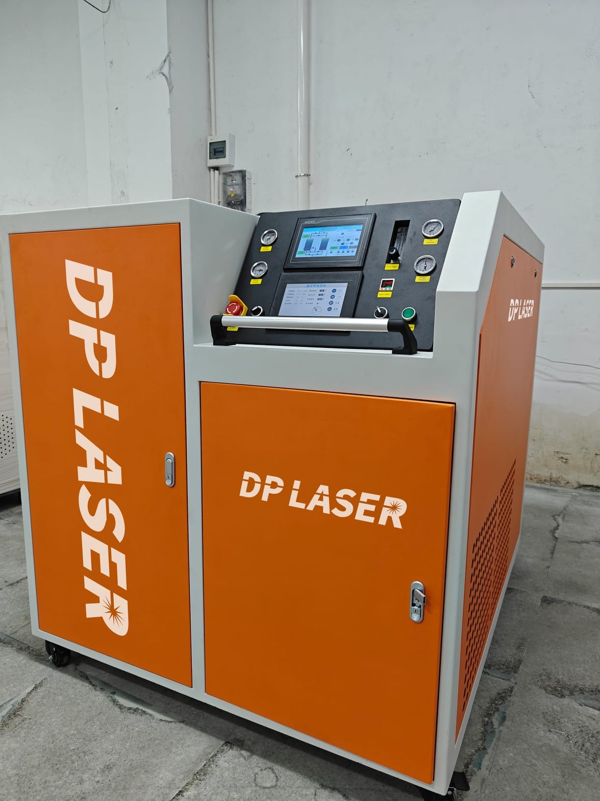 เครื่องเชื่อมเลเซอร์ไฟเบอร์แบบ - Handheld Laser Welding Machine บทวิจารณ์และราคา